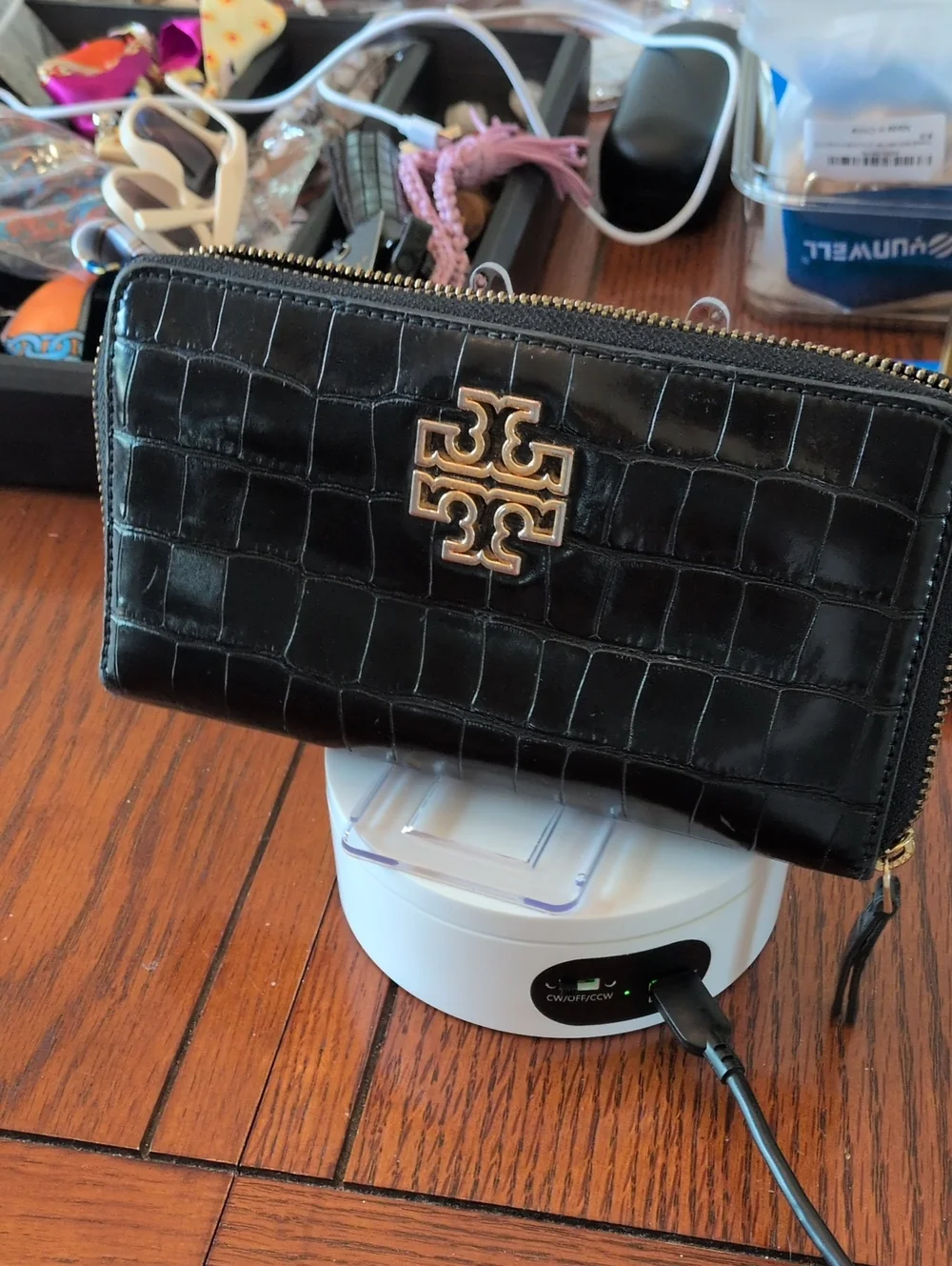 Tory Burch Britten Zip-Around Continental Wallet